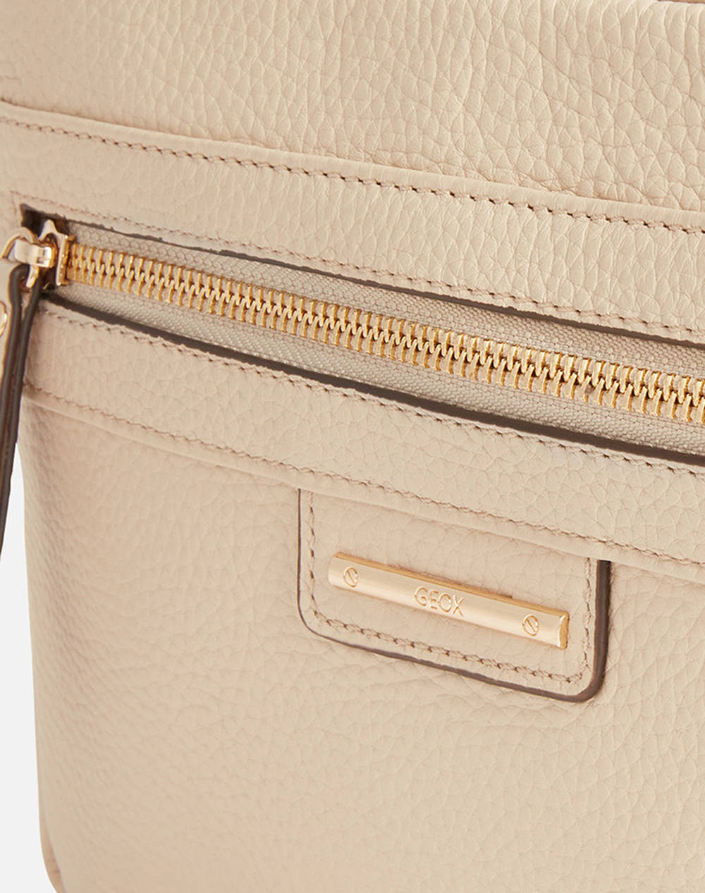 GEOX WOMAN BAG (Размери: 16 x 25 x 8 см.)