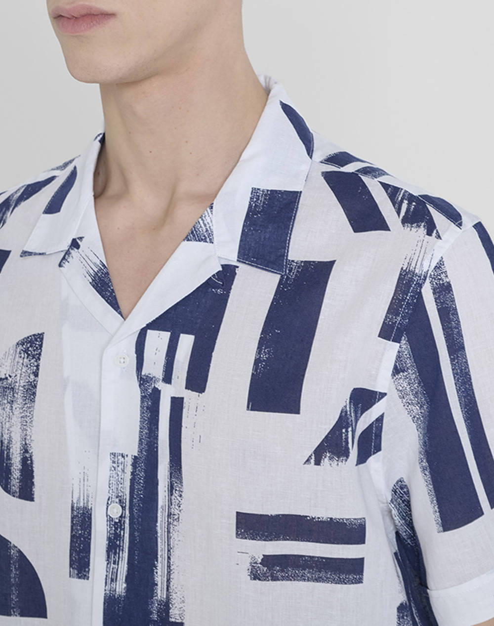 ANTONY MORATO MMSS00171FA430643 MIN OF 6 SHIRT HONOLULU REGULAR STRAIGHT FIT IN PRINTED COTTON LINEN BLEND FABRIC WITH LOGOED METAL BADGE МЪЖКА БЛУЗА