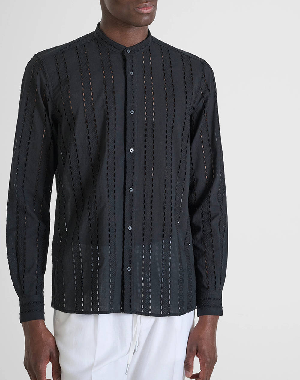 ANTONY MORATO MMSL00668FA440063 MIN OF 6 SHIRT MADRID REGULAR STRAIGTH FIT IN EMBROIDERED POPELINE COTTON FABRIC WITH LOGOED METAL BADGE РИЗА ЗА МЪЖЕ