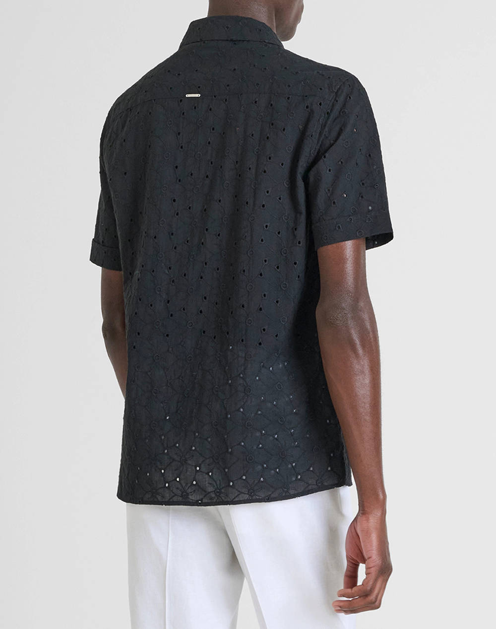 ANTONY MORATO MMSS00189FA440059 MIN OF 6 SHIRT HONOLULU RELAXED STRAIGHT FIT IN EMBROIDERED POPELINE COTTON FABRIC WITH LOGOED METAL BADGE РИЗА ЗА МЪЖЕ