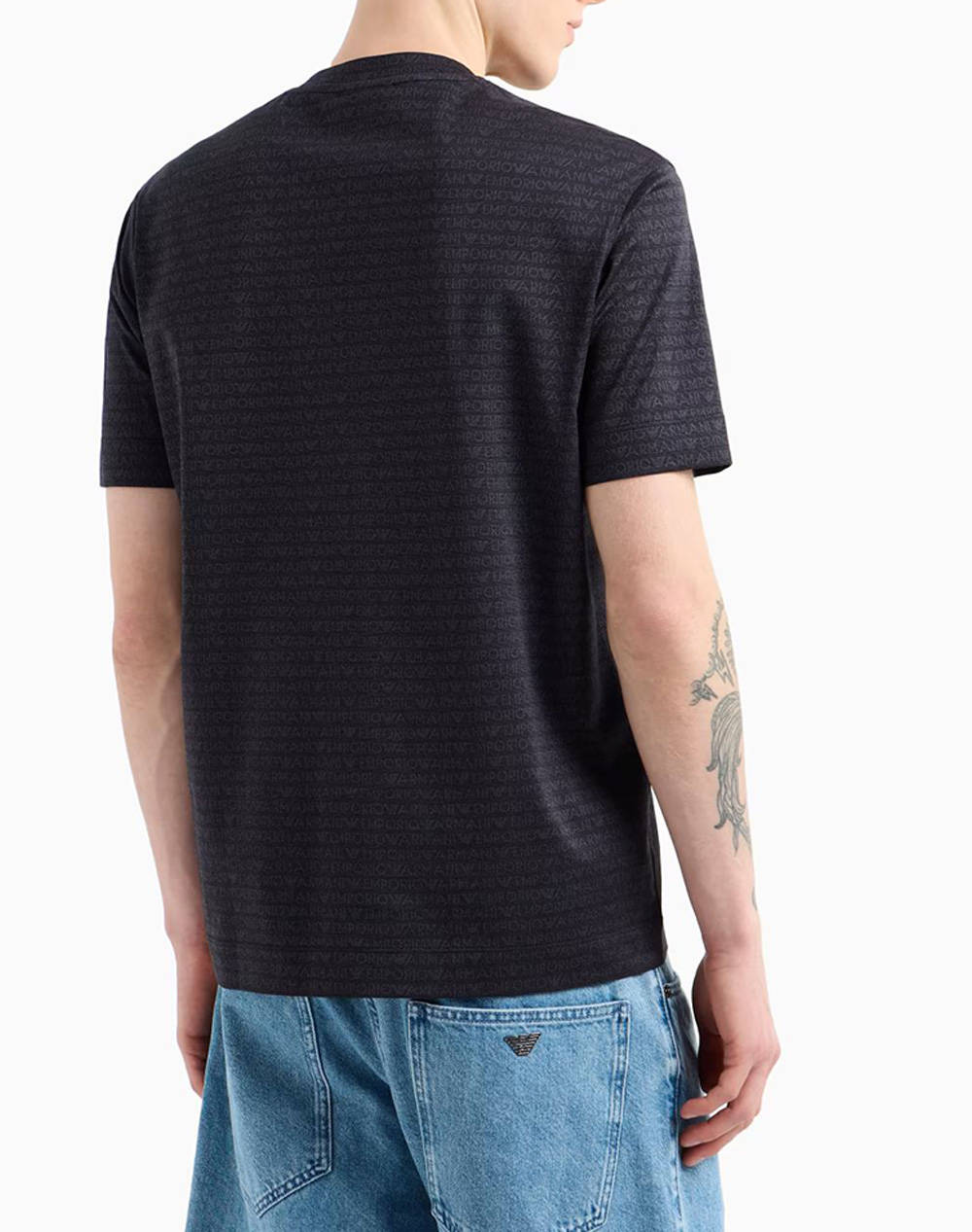 EMPORIO ARMANI T-SHIRT