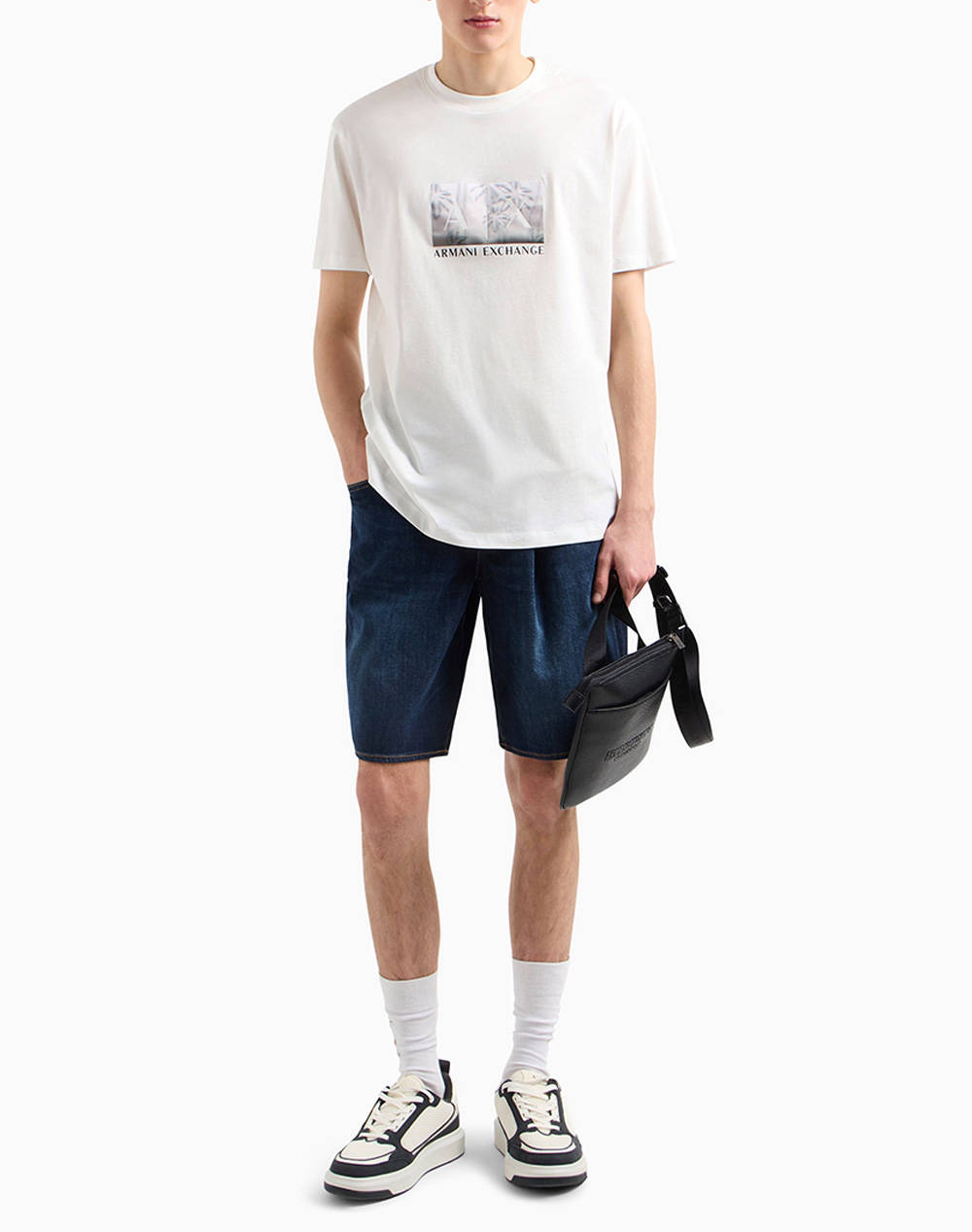 ARMANI EXCHANGE T-SHIRT