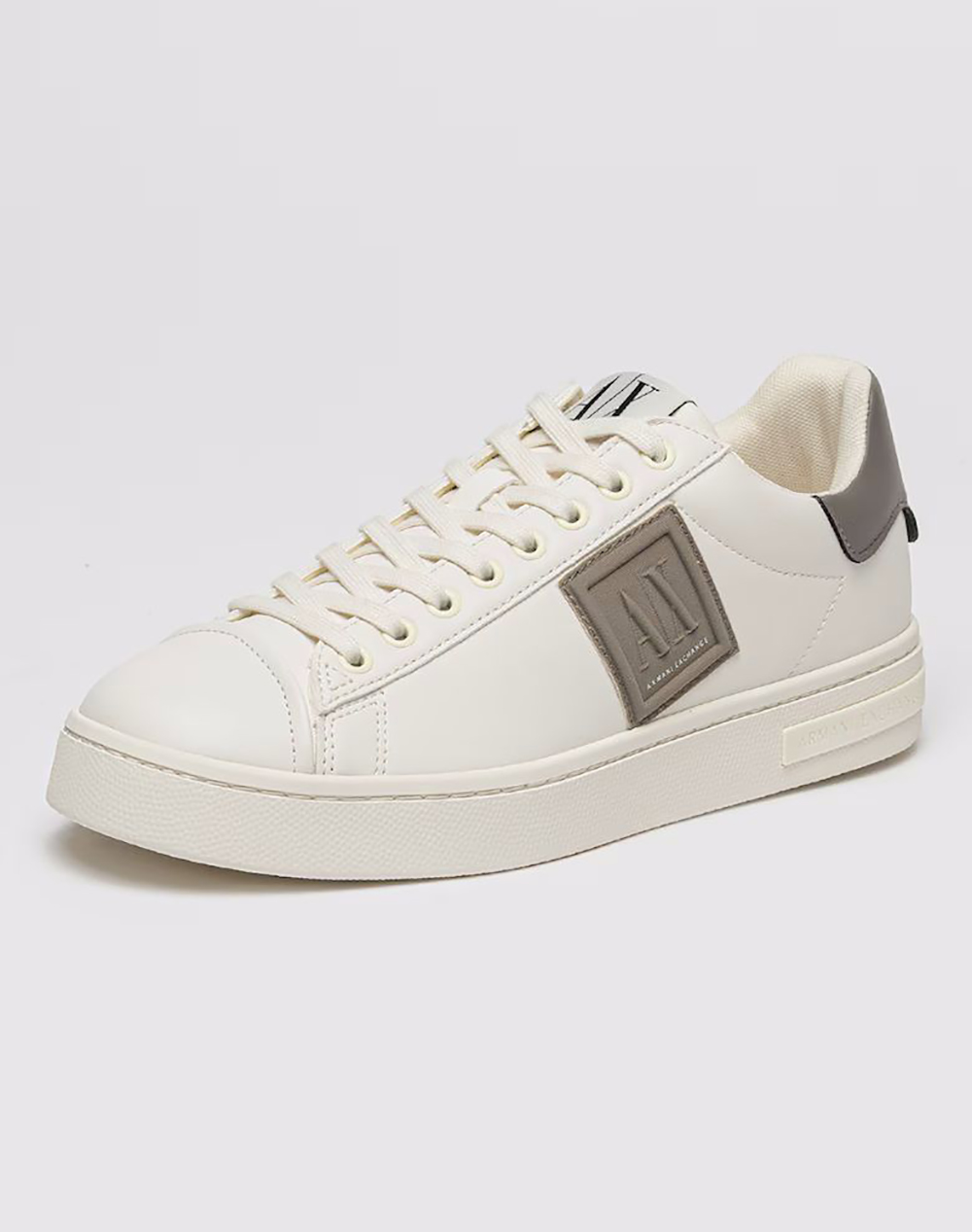 ARMANI EXCHANGE ENGLISH