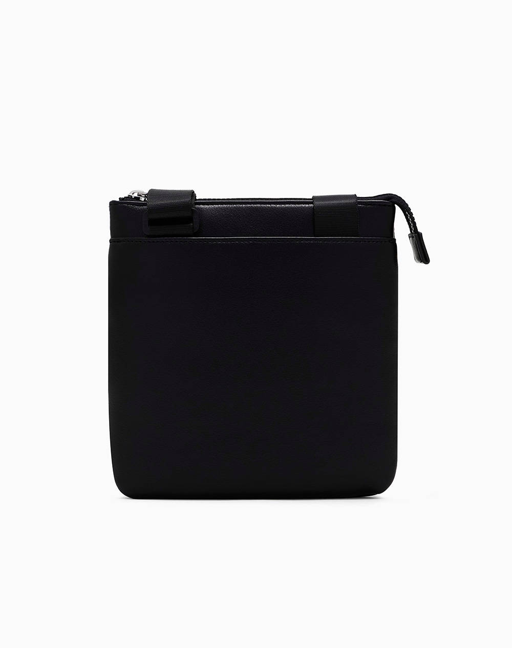 ARMANI EXCHANGE MESSENGER BAG (Размери: 23 x 23 x 2см.)