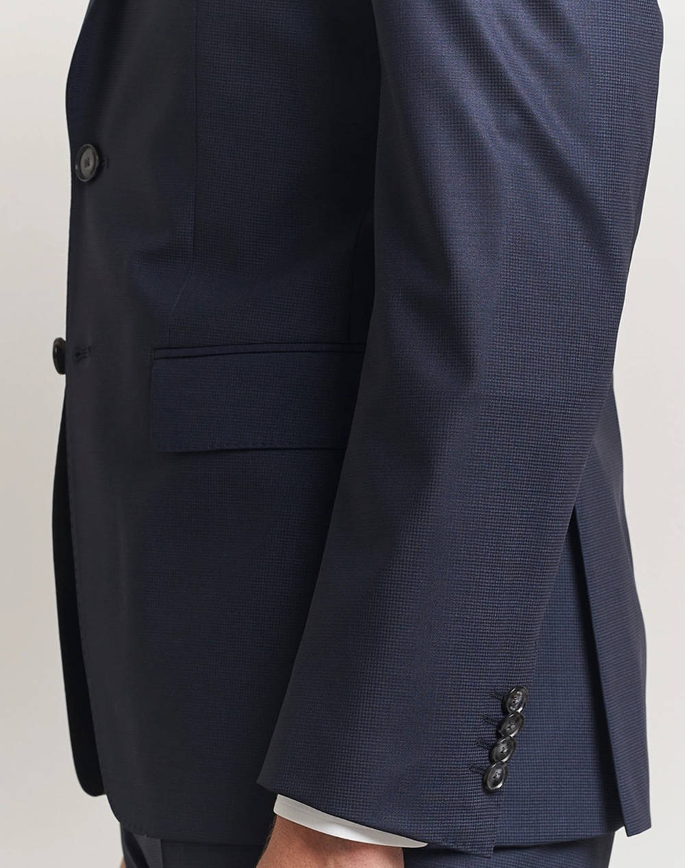 BOSS H-Huge-2Pcs-Peak-242 10269019 01