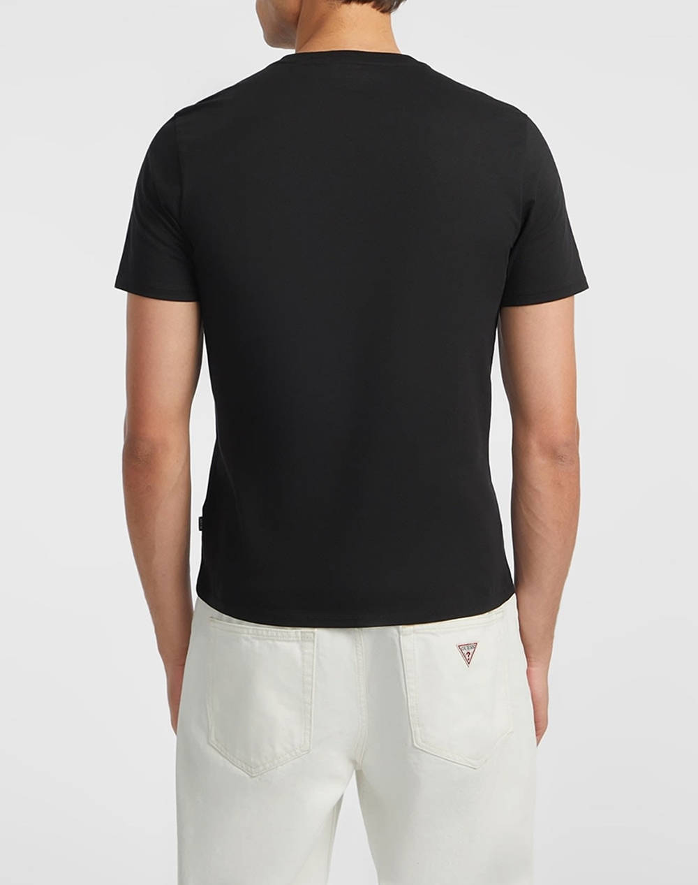 GUESS JEANS GJ SS CN SLIM LOGO EMBRO TEE МЪЖКА ТЕНИКСА