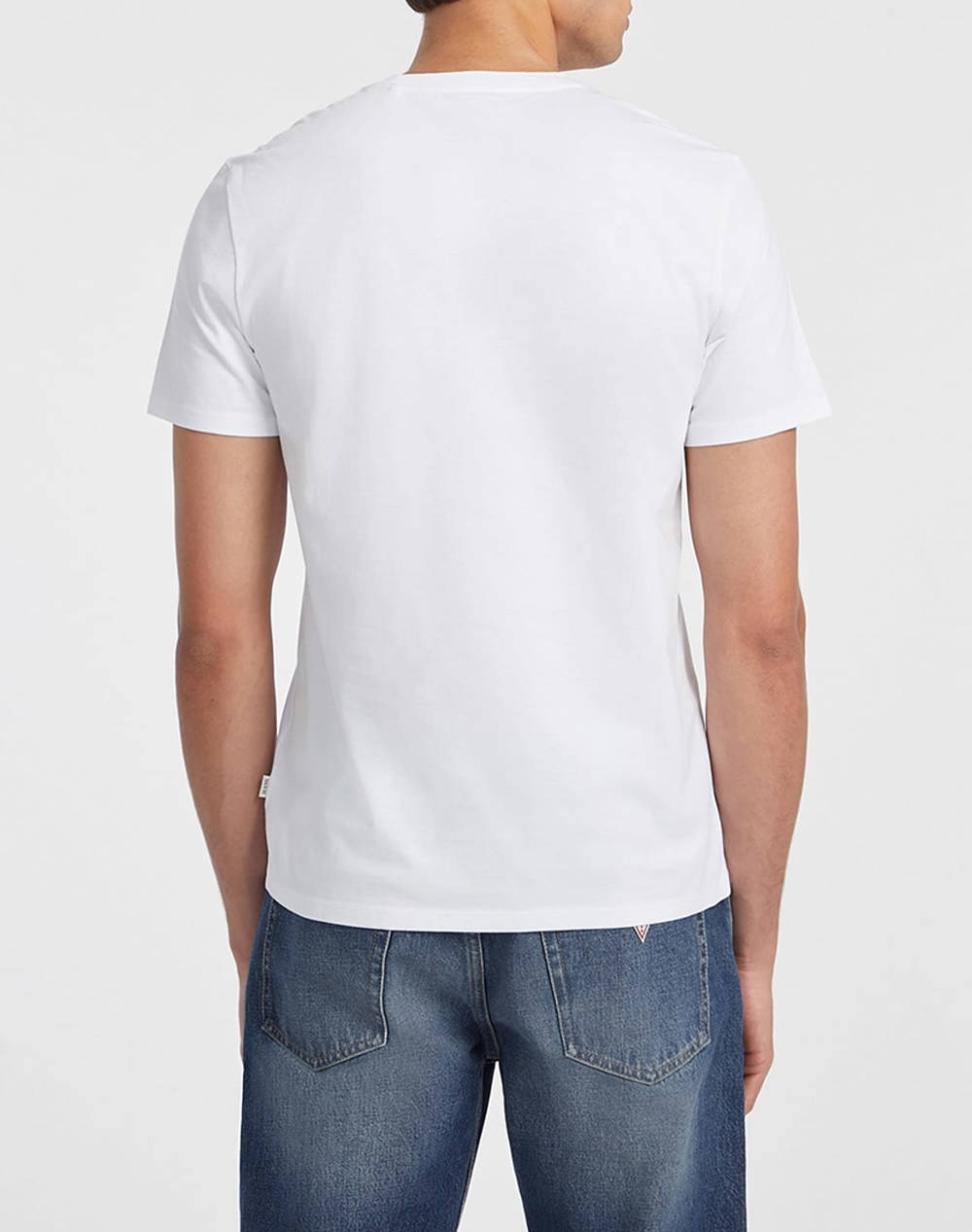 GUESS JEANS GJ SS CN SLIM LOGO EMBRO TEE МЪЖКА ТЕНИКСА