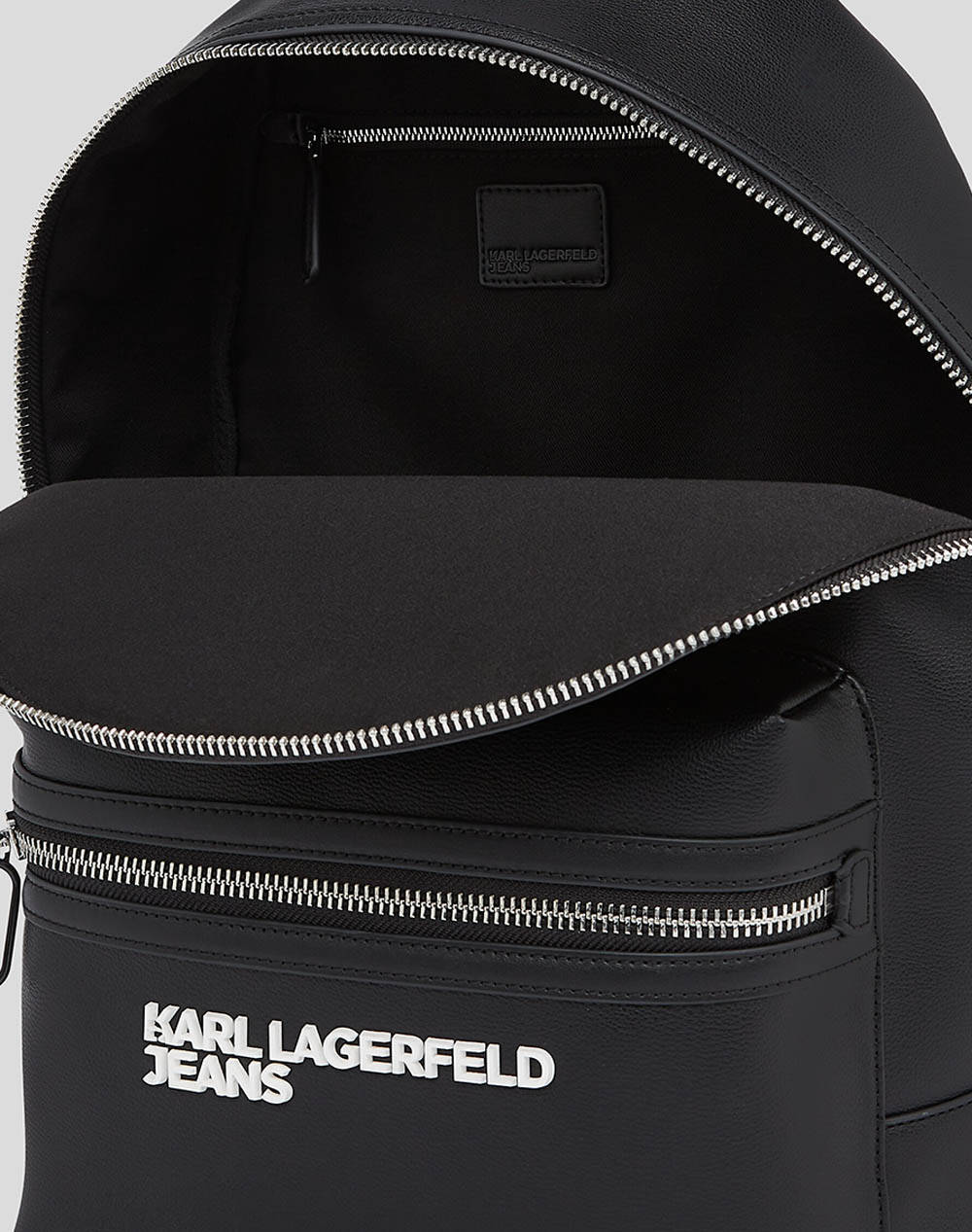 KARL LAGERFELD KLJ ESSENTIAL GRAINY PU BP (Размери: 41 x 30 x 15 см.)
