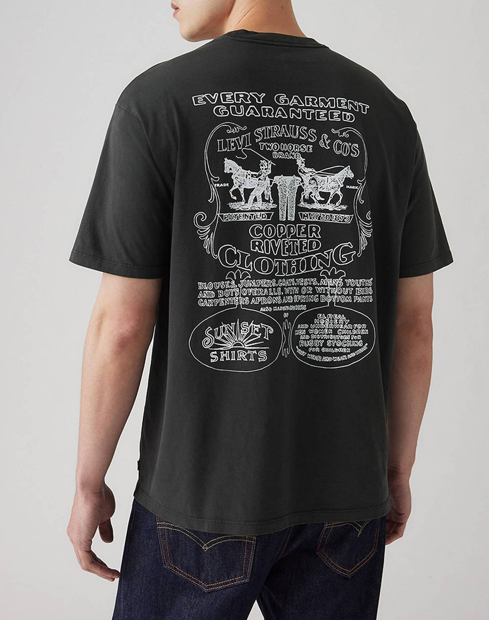 LEVIS VINTAGE FIT GRAPHIC TEE