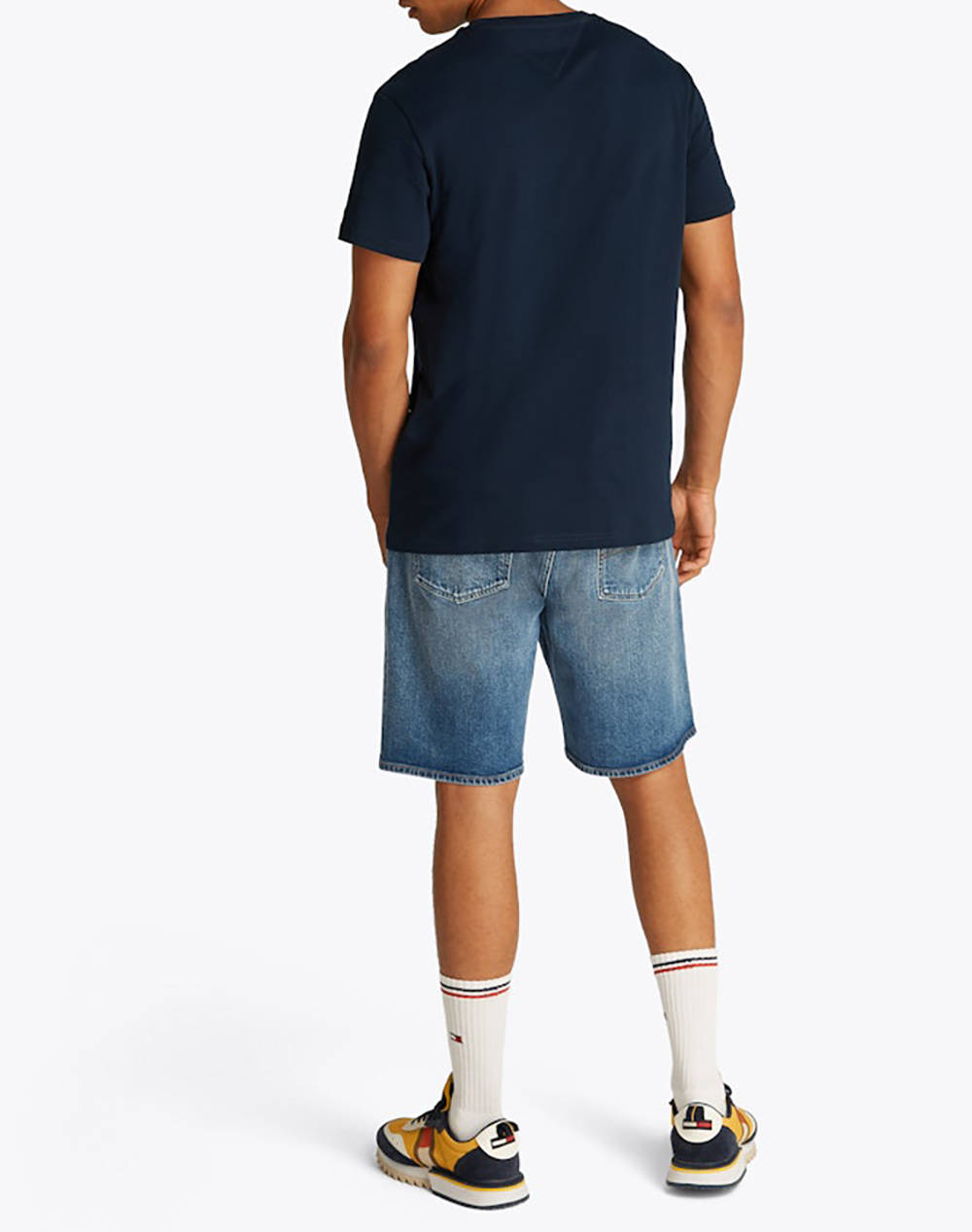 TOMMY JEANS TJM SLIM ENTRY GRAPHIC TEE EXT
