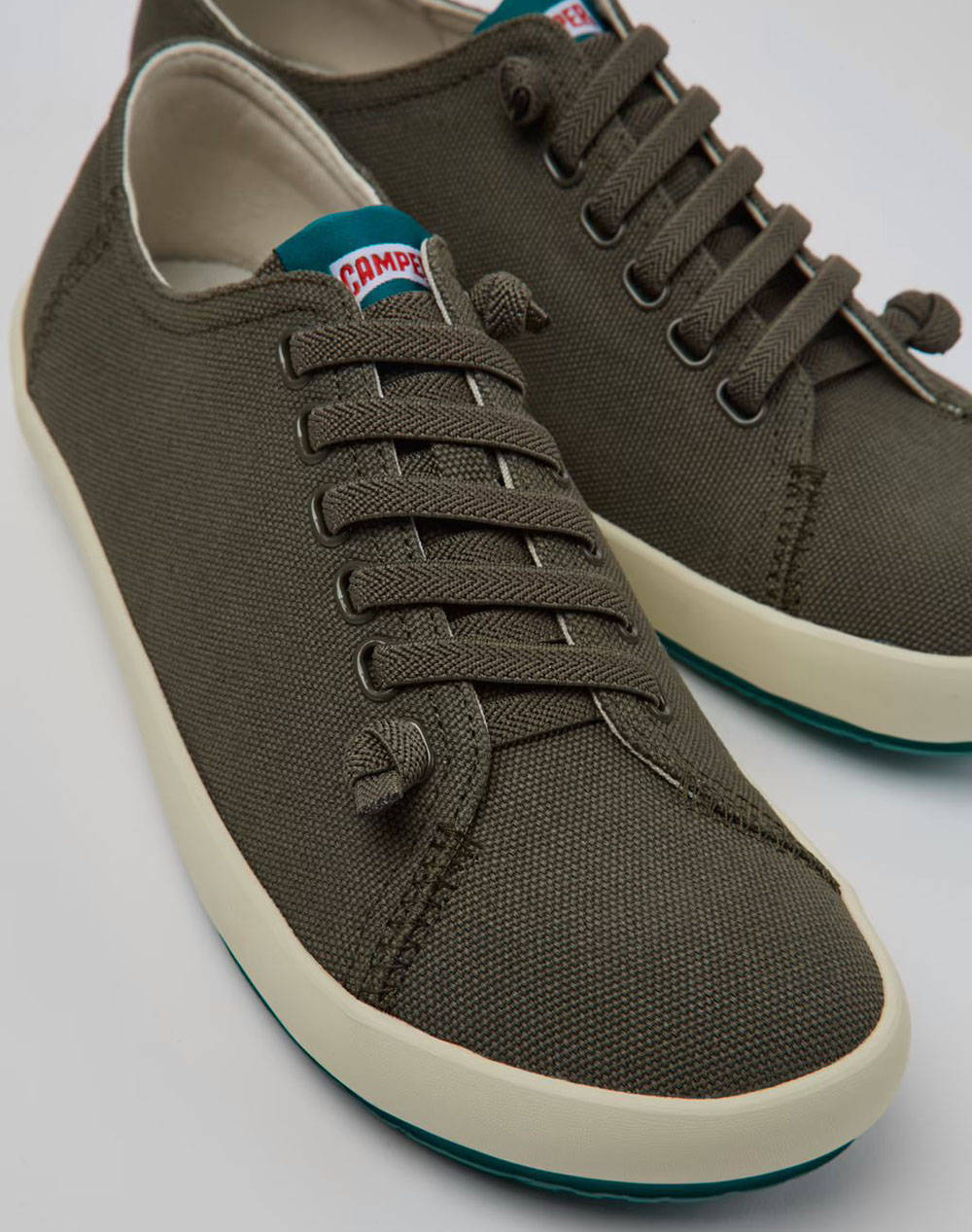 CAMPER Lona Romero/Calle Fax-Tek