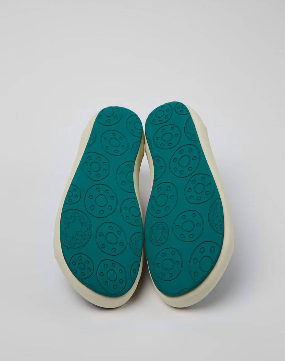 CAMPER Lona Romero/Calle Fax-Tek