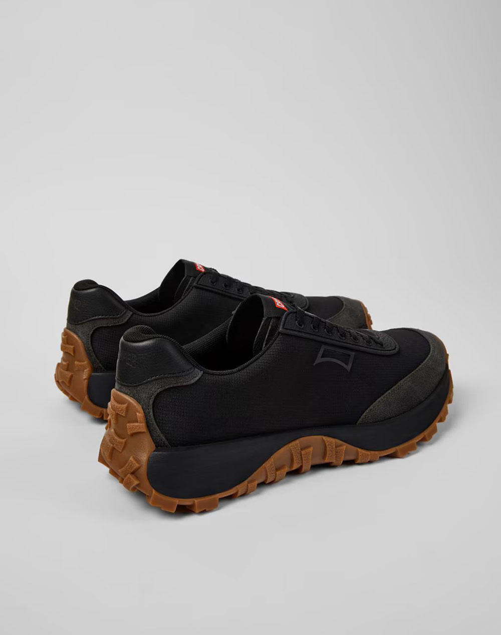 CAMPER Rug Meteor,Camis.Negro/DTrail Negro-Miel