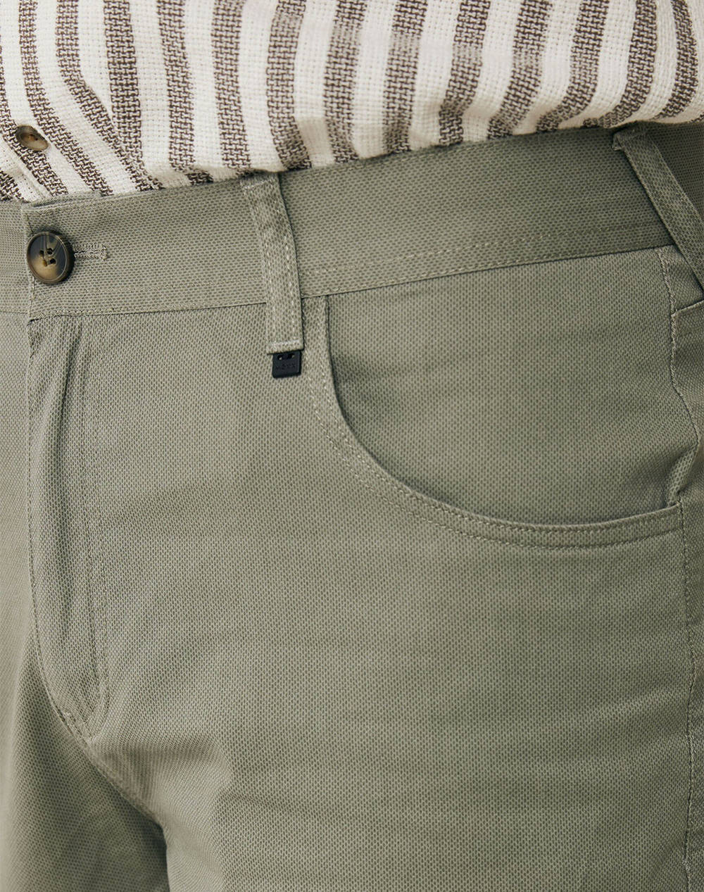 MEXX Allover print chino shorts