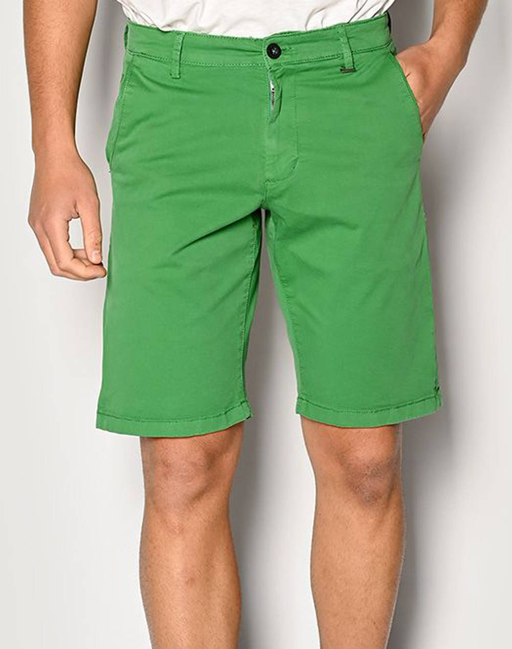 BROKERS MENS BERMUDA SHORTS