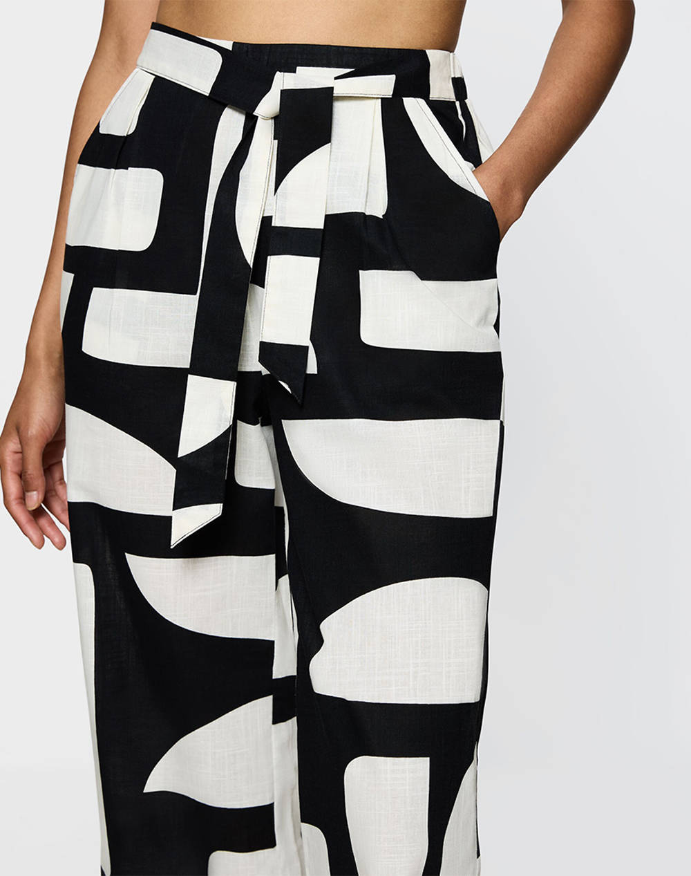TRIUMPH Summer Wear Trousers