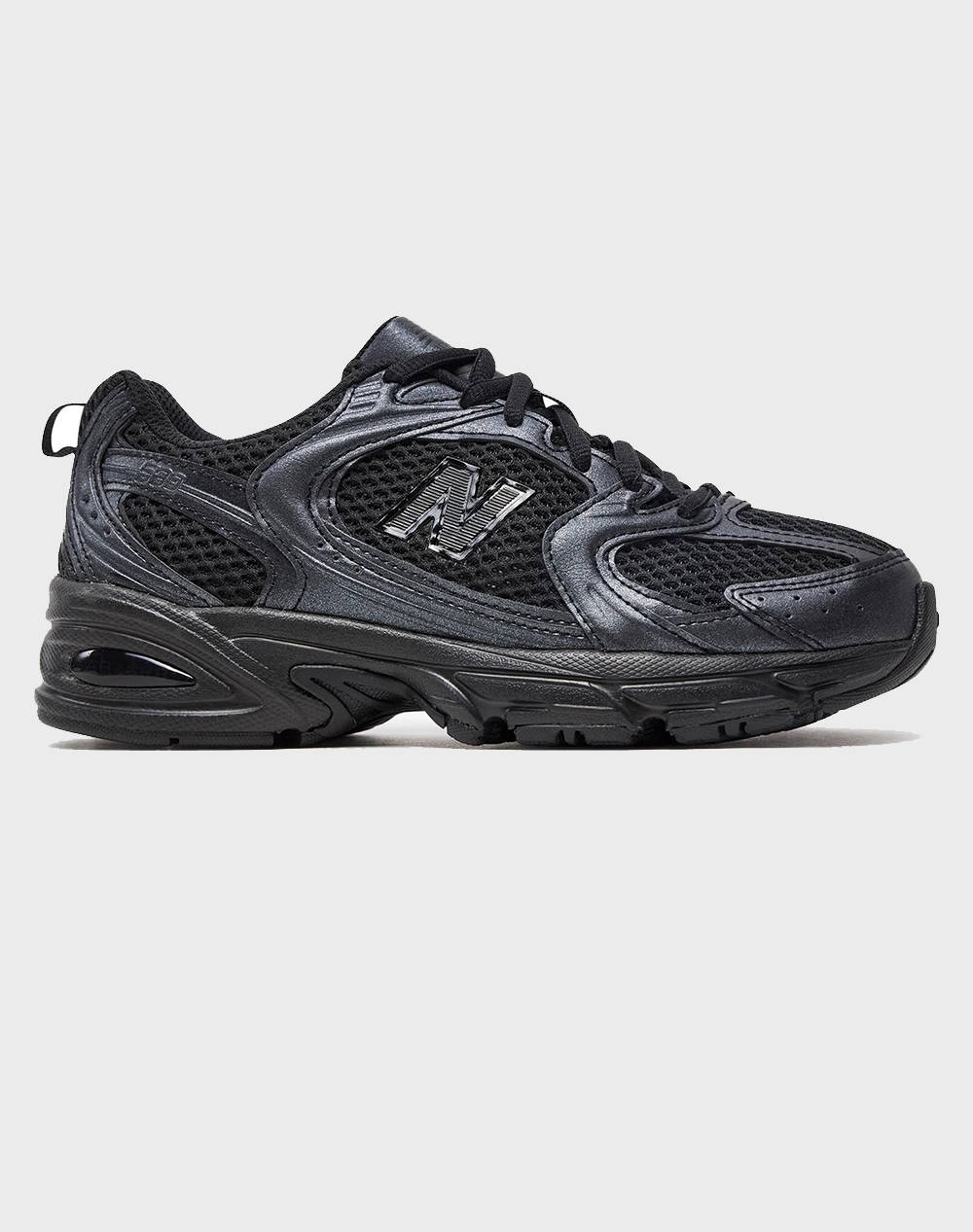 NEW BALANCE 530 - SHOE CLASSICS