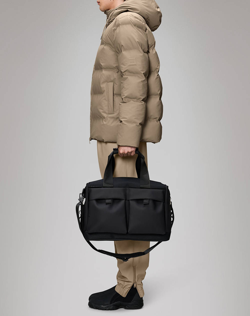 RAINS Otaru Weekend Bag Small W3 (Размери: 37 x 19 x 53см.)