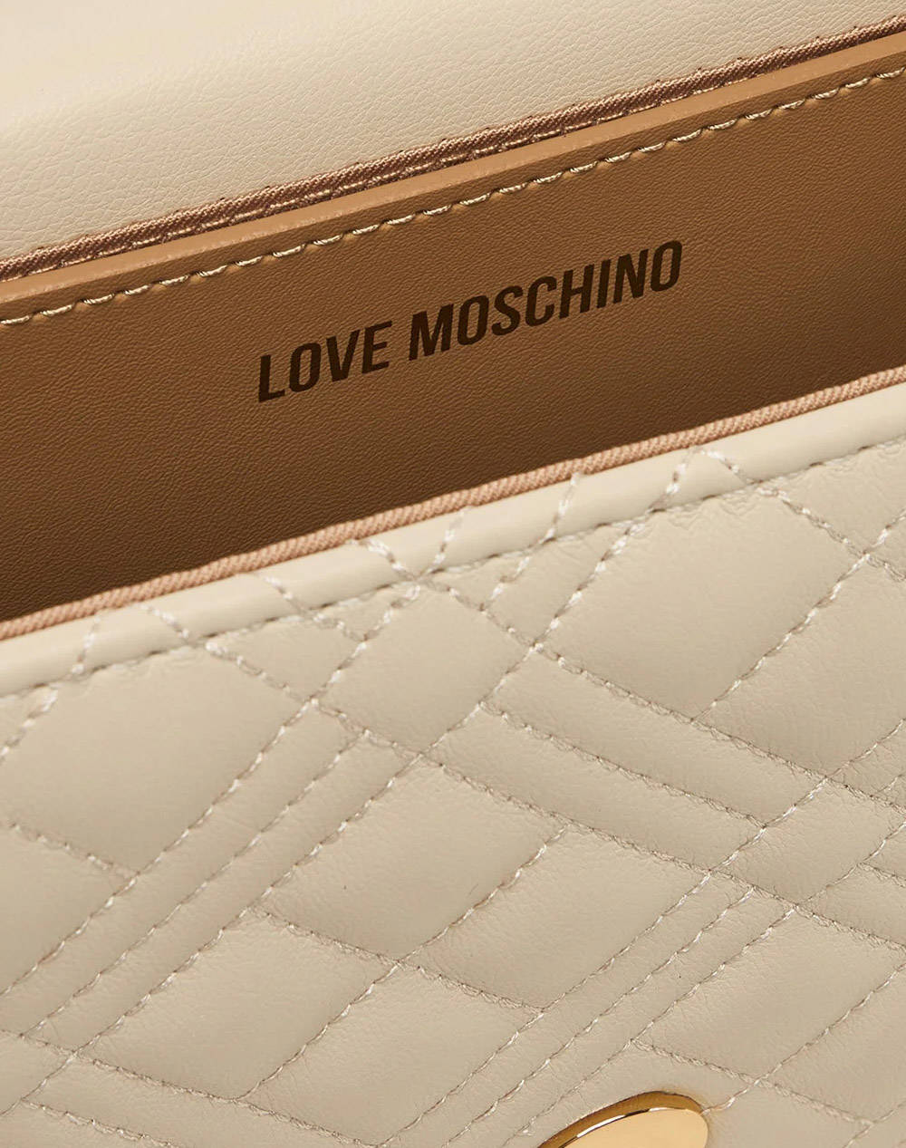 LOVE MOSCHINO ЧАНТА (Размери: 22 x 15 x 6см.)