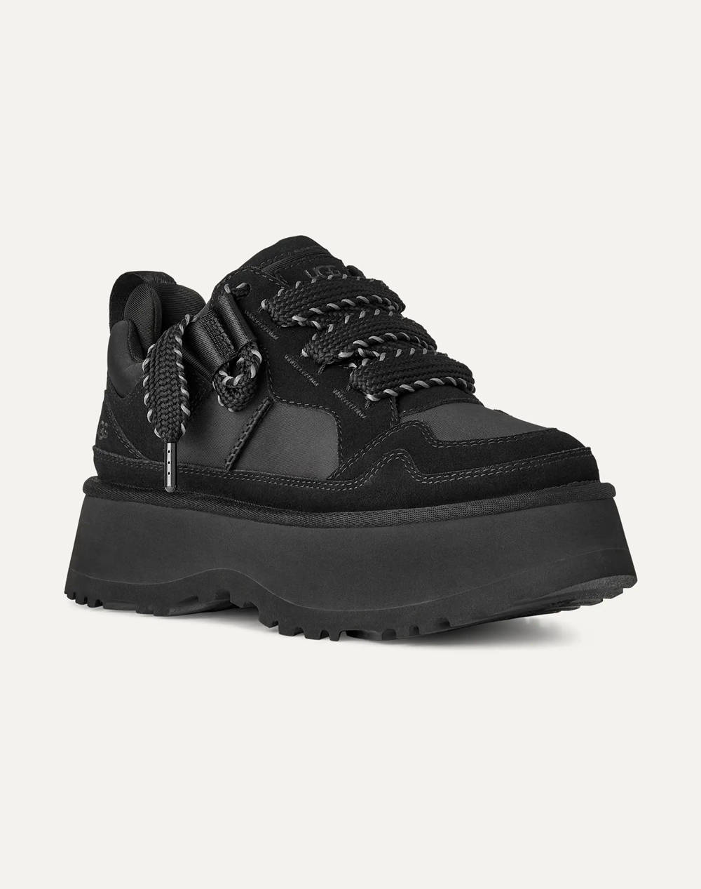 UGG Astromel