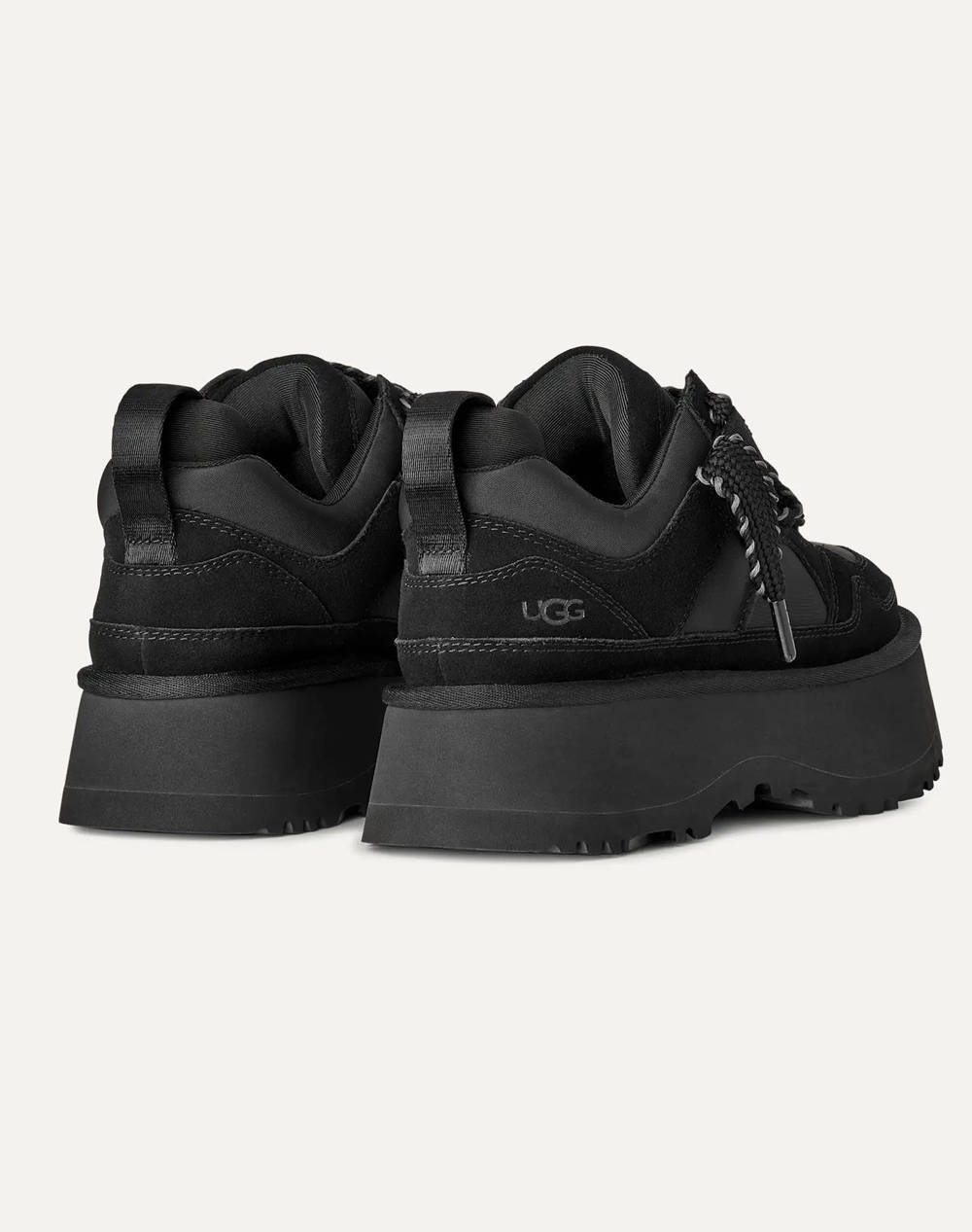 UGG Astromel