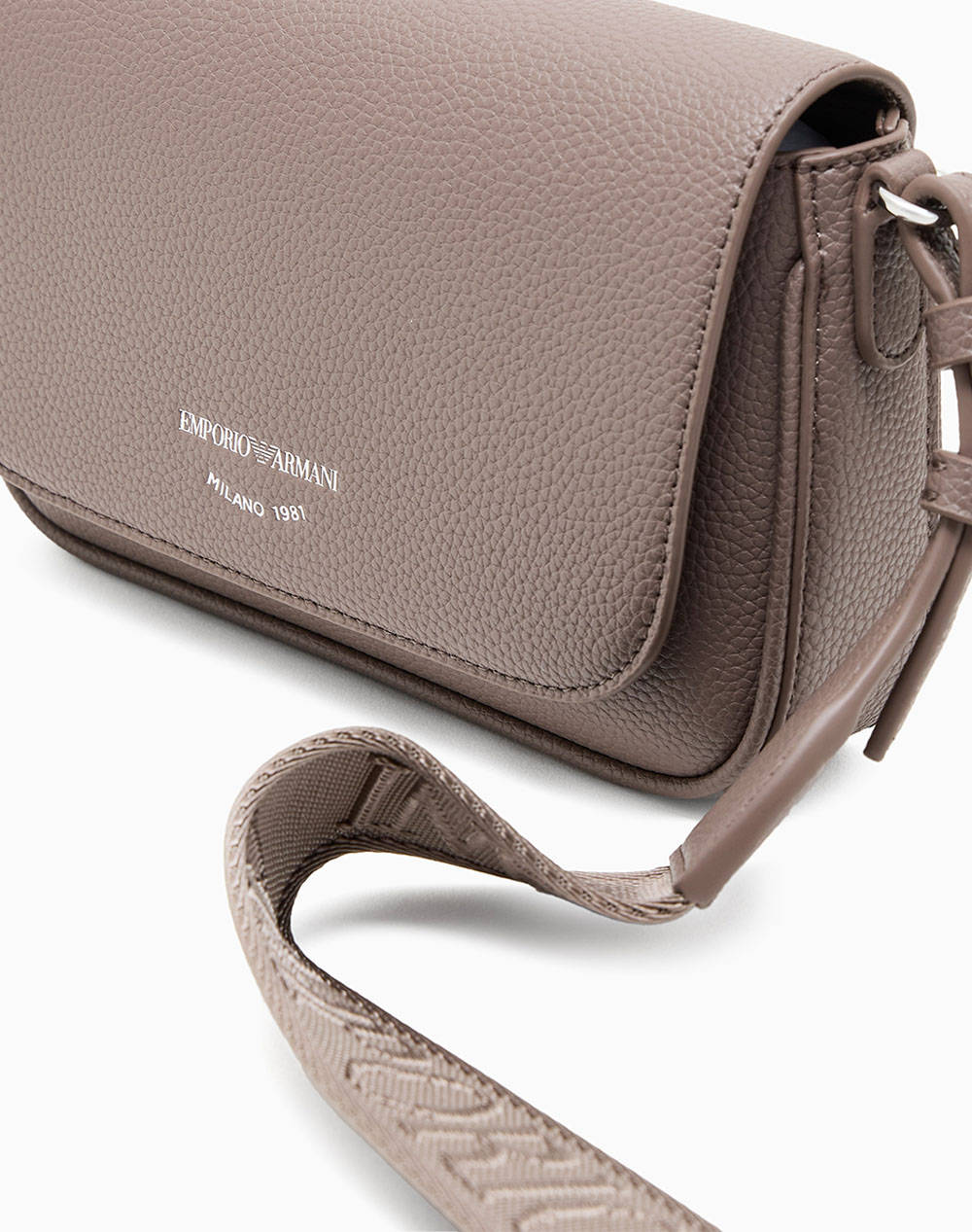 EMPORIO ARMANI MINI BAG (Размери: 19.5 x 12.5 x 4.5см.)