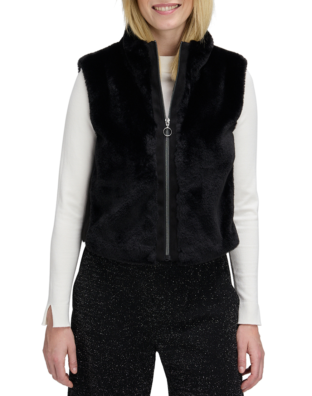 BETTY BARCLAY GILLET