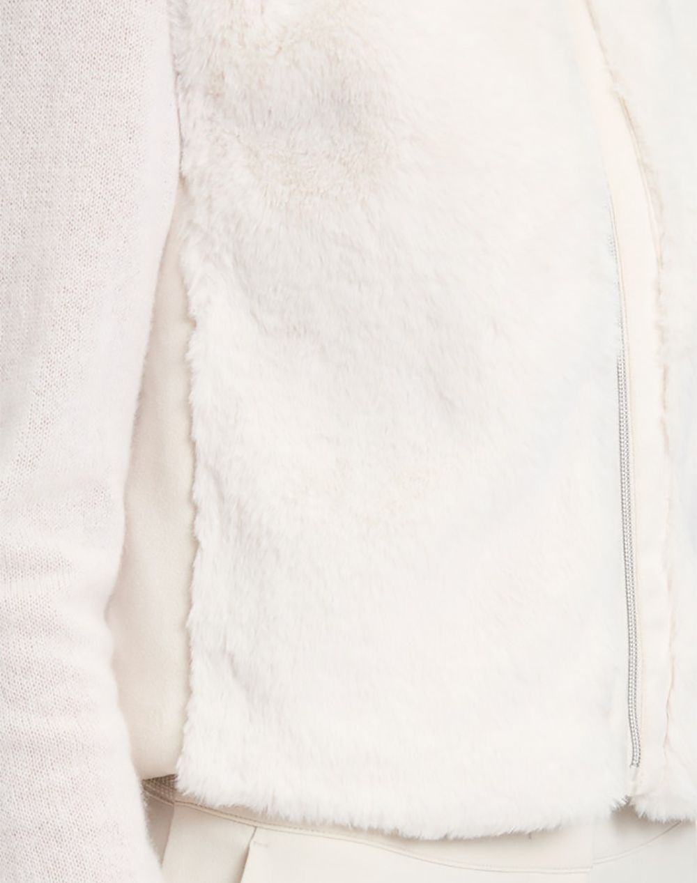 BETTY BARCLAY GILLET