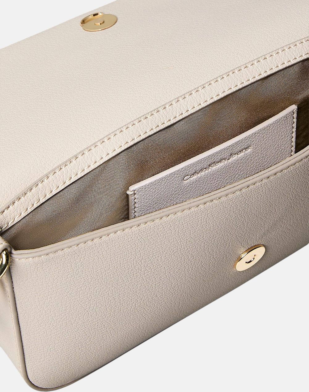 CALVIN KLEIN MINIMAL MONOGRAM SHOULDER POUCH (Размери: 25 x 13 x 4см.)