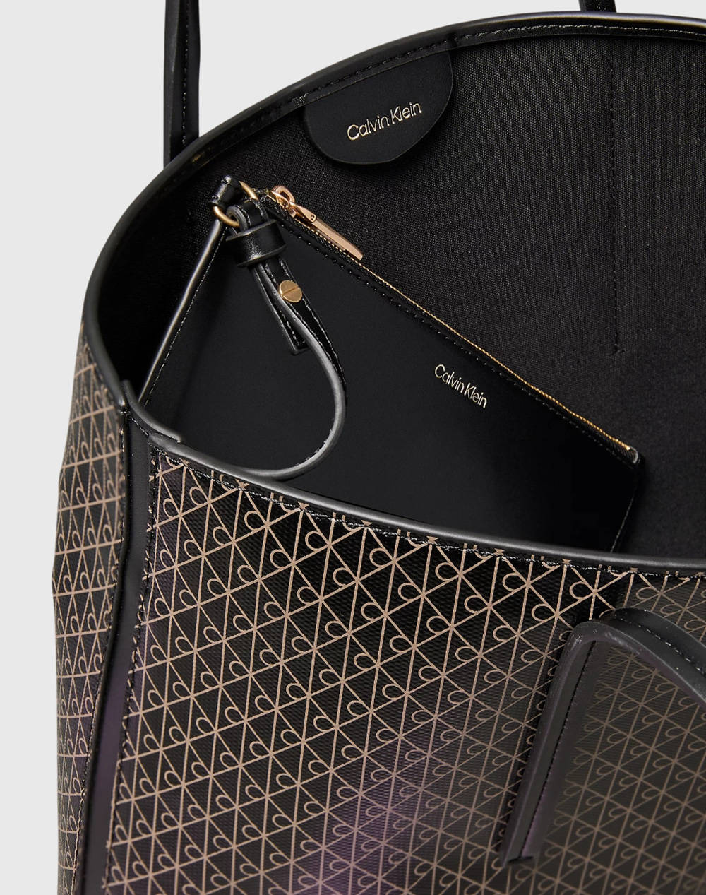 CALVIN KLEIN JEANS AOP SMALL TOTE (Размери: 31 x 24 x 9см.)
