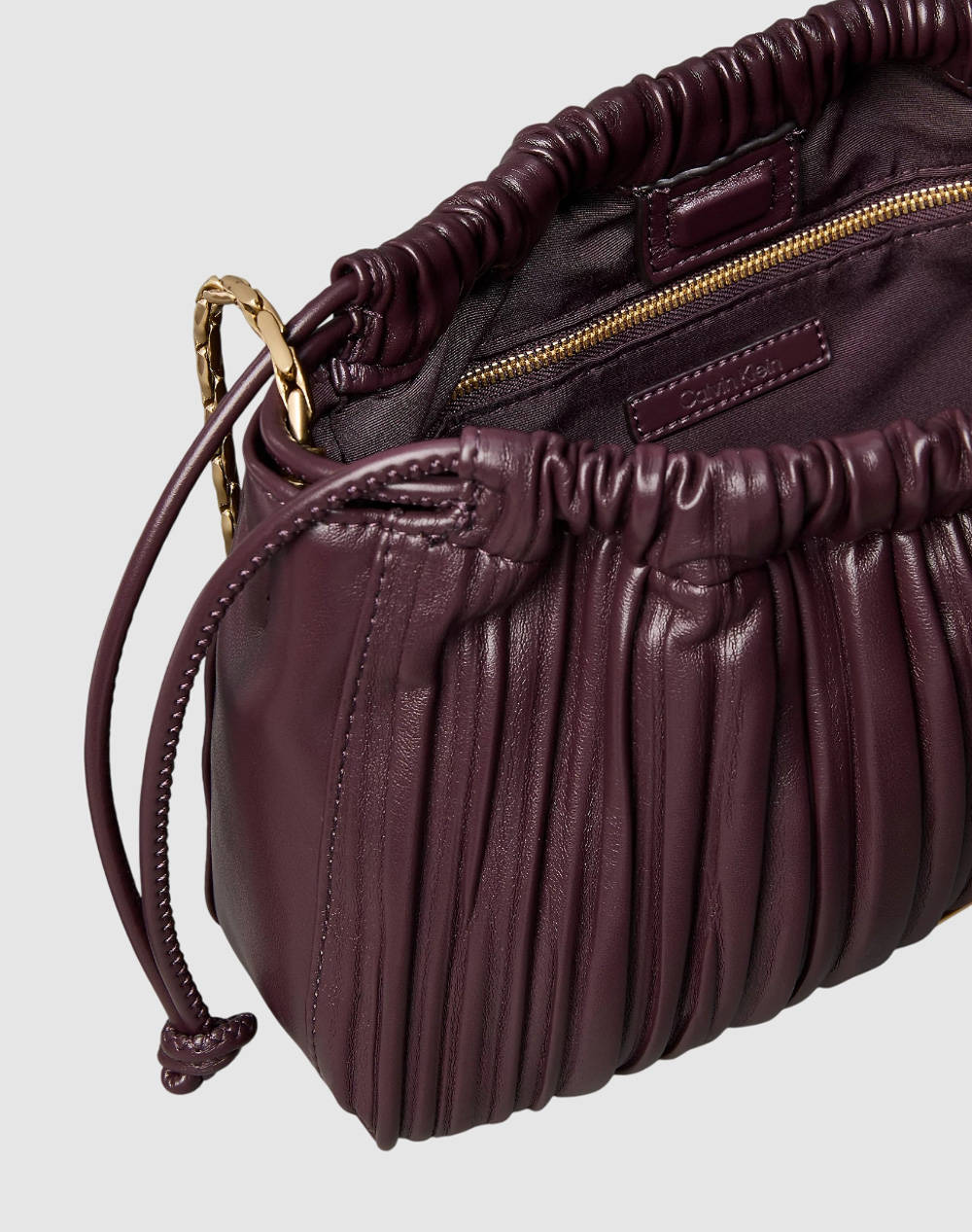 CALVIN KLEIN DRAWSTRING PLISSE CROSSBODY (Размери: 27 x 18 x 8см.)
