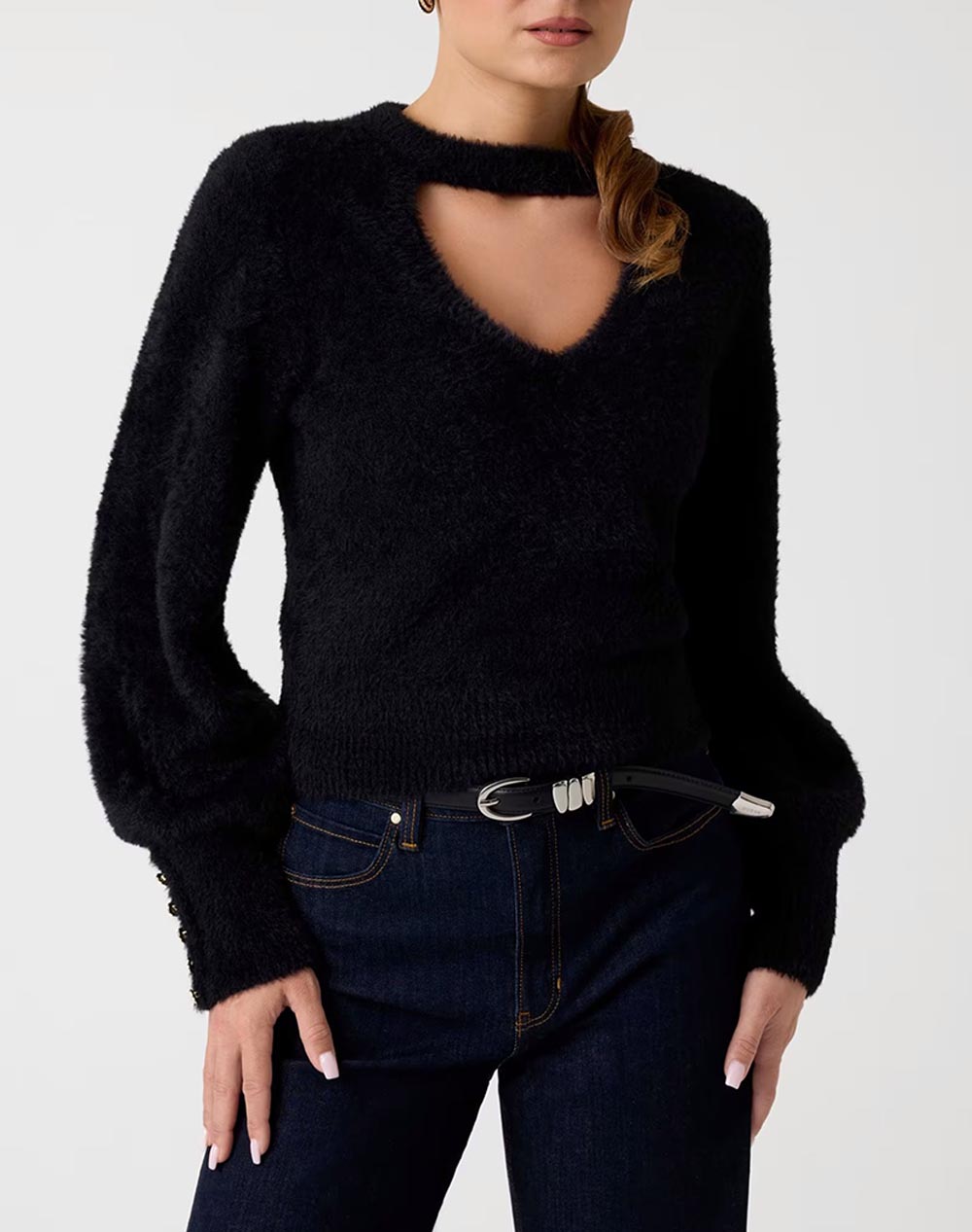 GUESS LS MN YUKI FUZ CUT-OUT SWEATER ПЛЕТЕНИ ДАМСКИ ДРЕХИ