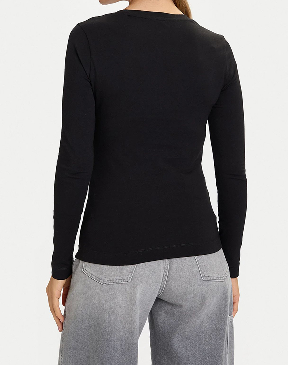 GUESS LS CN PEONY TRIANGLE TEE ДАМСКА БЛУЗА