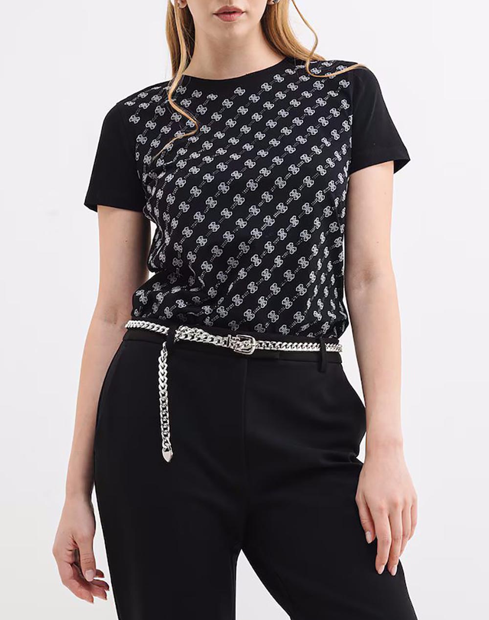 GUESS SS CN 4G ALLOVER TEE ДАМСКА БЛУЗА