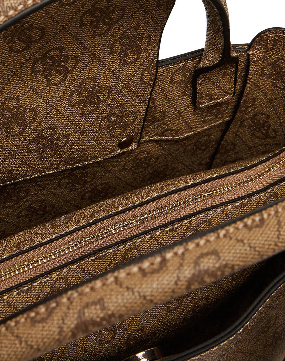 GUESS BRENTON SML GIRLFRIEND SATCHEL ДАМСКА ЧАНТА (Размери: 28 x 19 x 10см.)