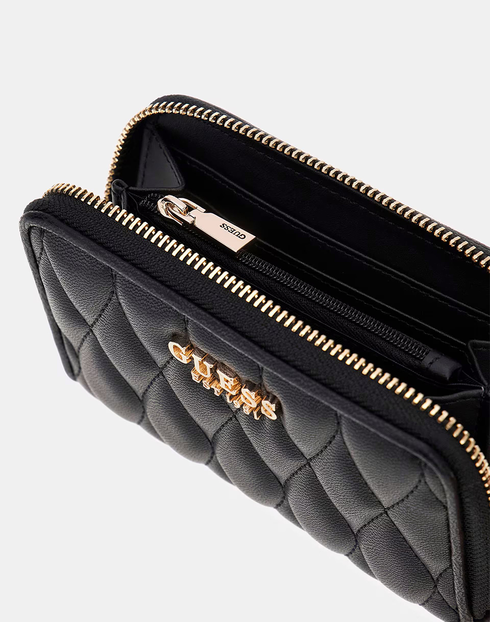 GUESS VALLA SLG MEDIUM ZIP AROUND ДАМСКИ ПОРТФЕЙЛ