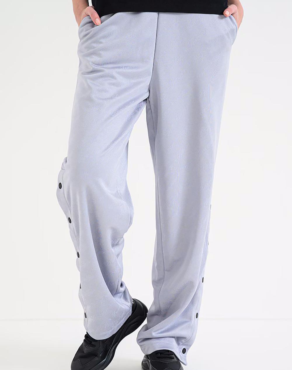 HUGO Nicole_B_1 10273655 01