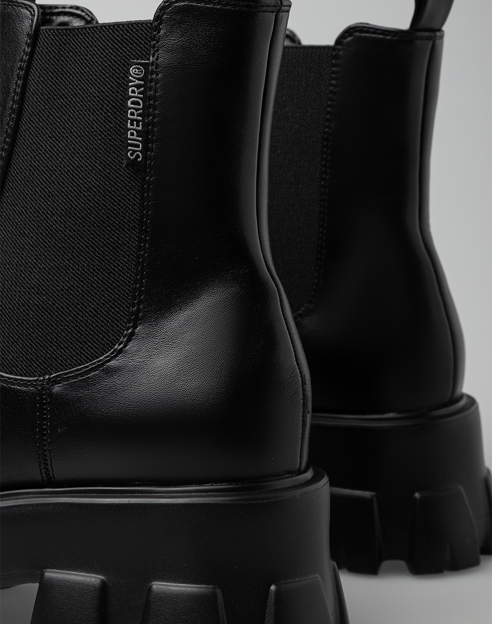 SUPERDRY NAOMI MOQS 600/ MCQ 600 BOOTS WITH MOULD SOLEWOMENS SHOE