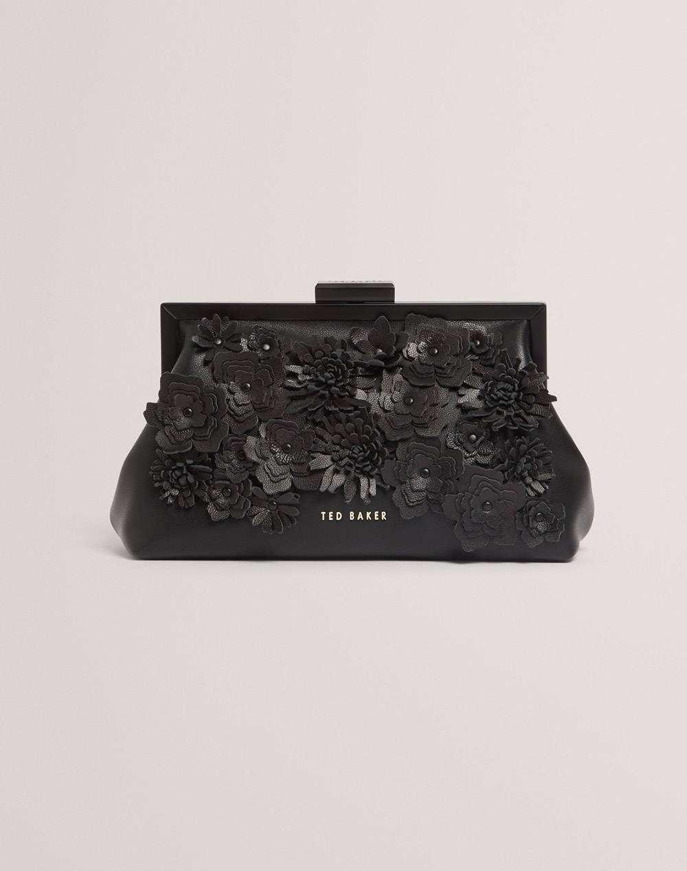 TED BAKER FIORELL Flower 3D Applique Clutch Bag (Размери: 21 x 11.5 x 7.5см.)