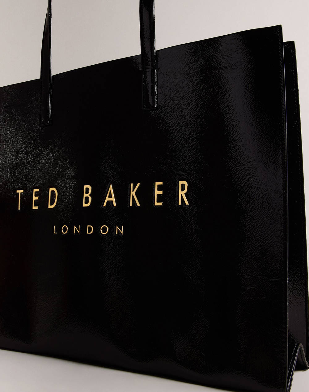 TED BAKER CRIKON Crinkle Extra Large Icon Bag (Размери: 45 x 35 x 14см.)