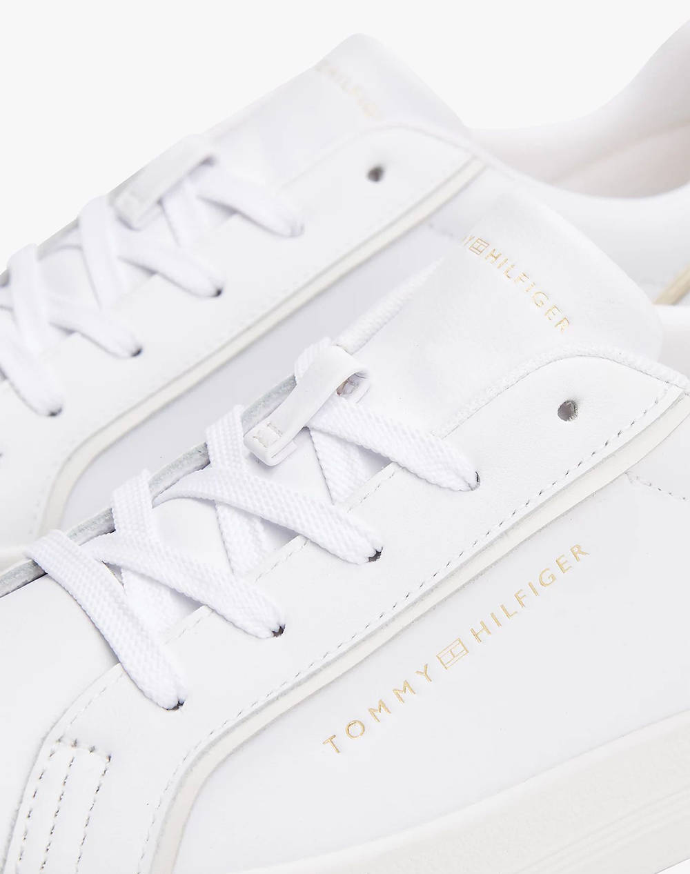 TOMMY HILFIGER ESSENTIAL VULC SNEAKER