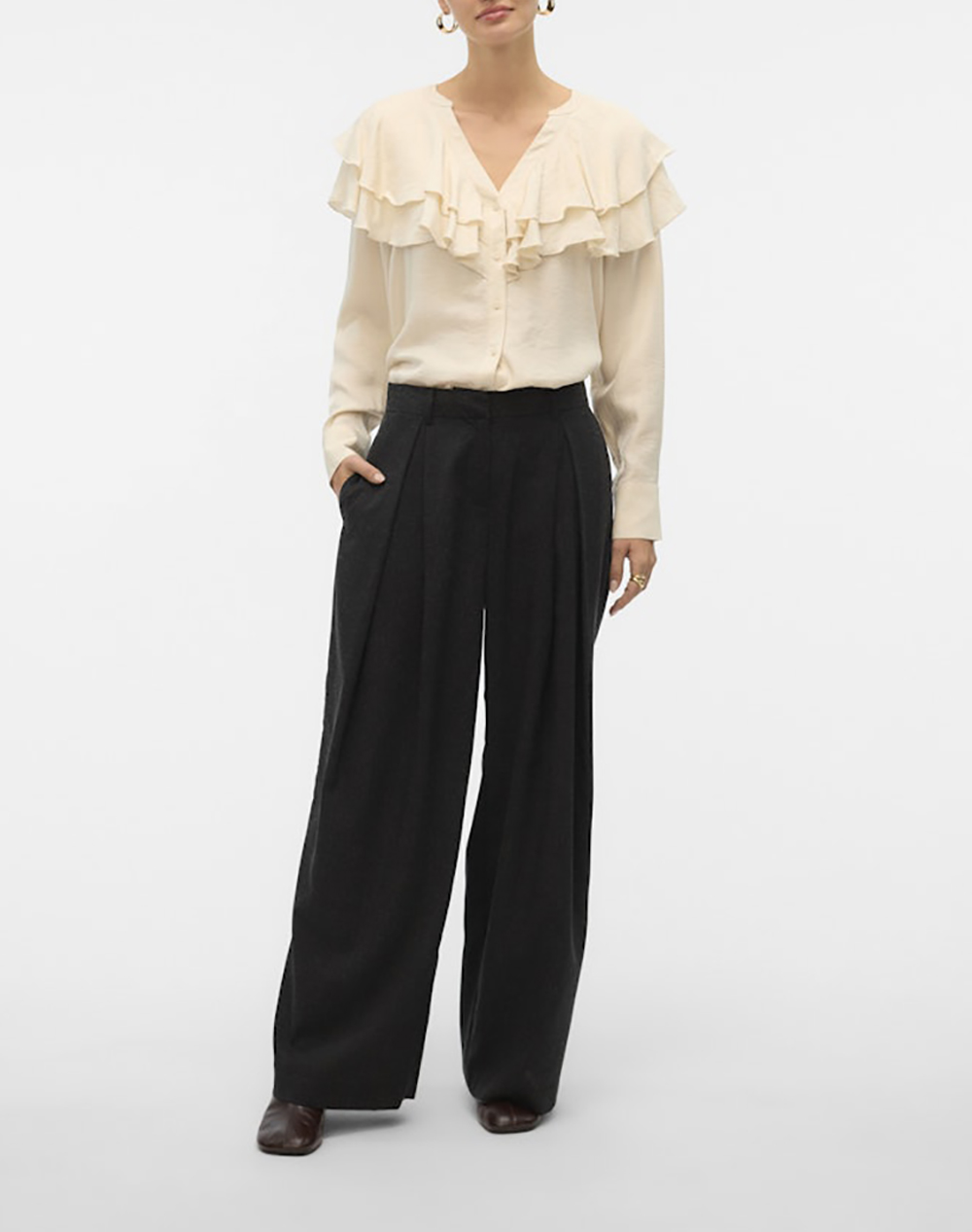 VERO MODA VMLIZZI LS FLOUNCE TOP WVN GA