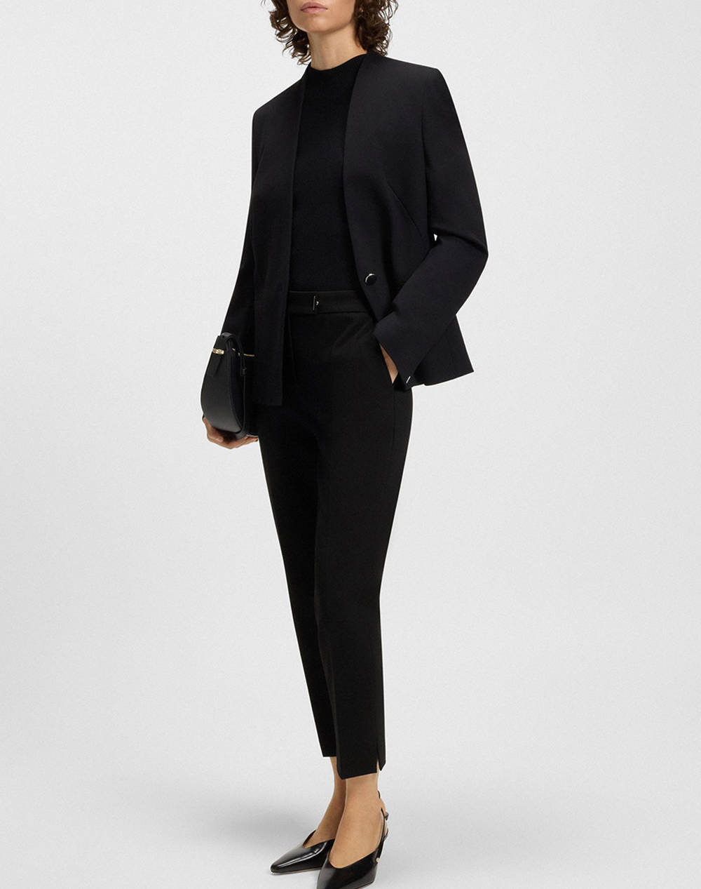 BOSS Tapria-Crop 10268365 01