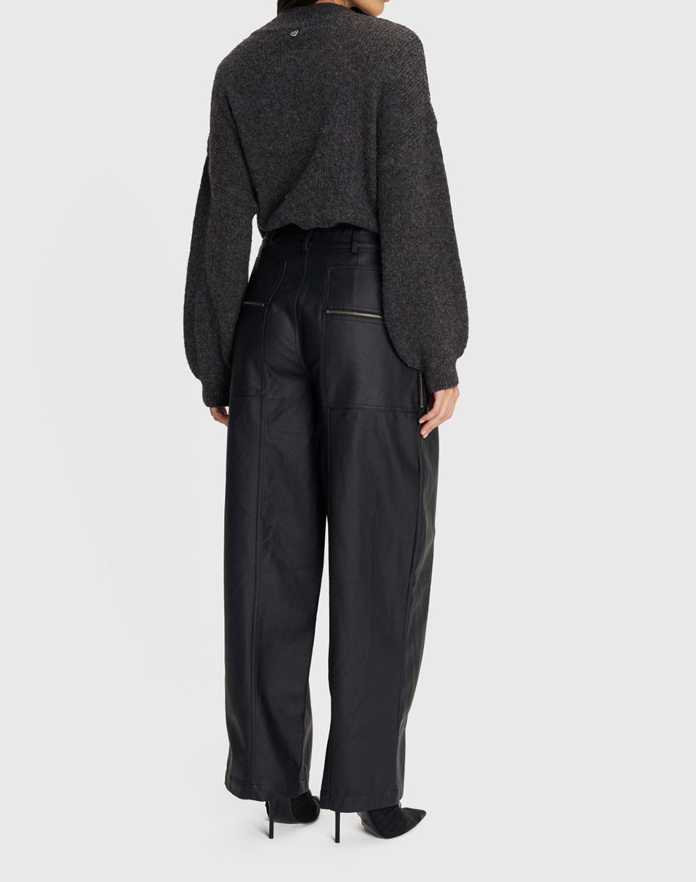 ALE ПАНТАЛОНИ