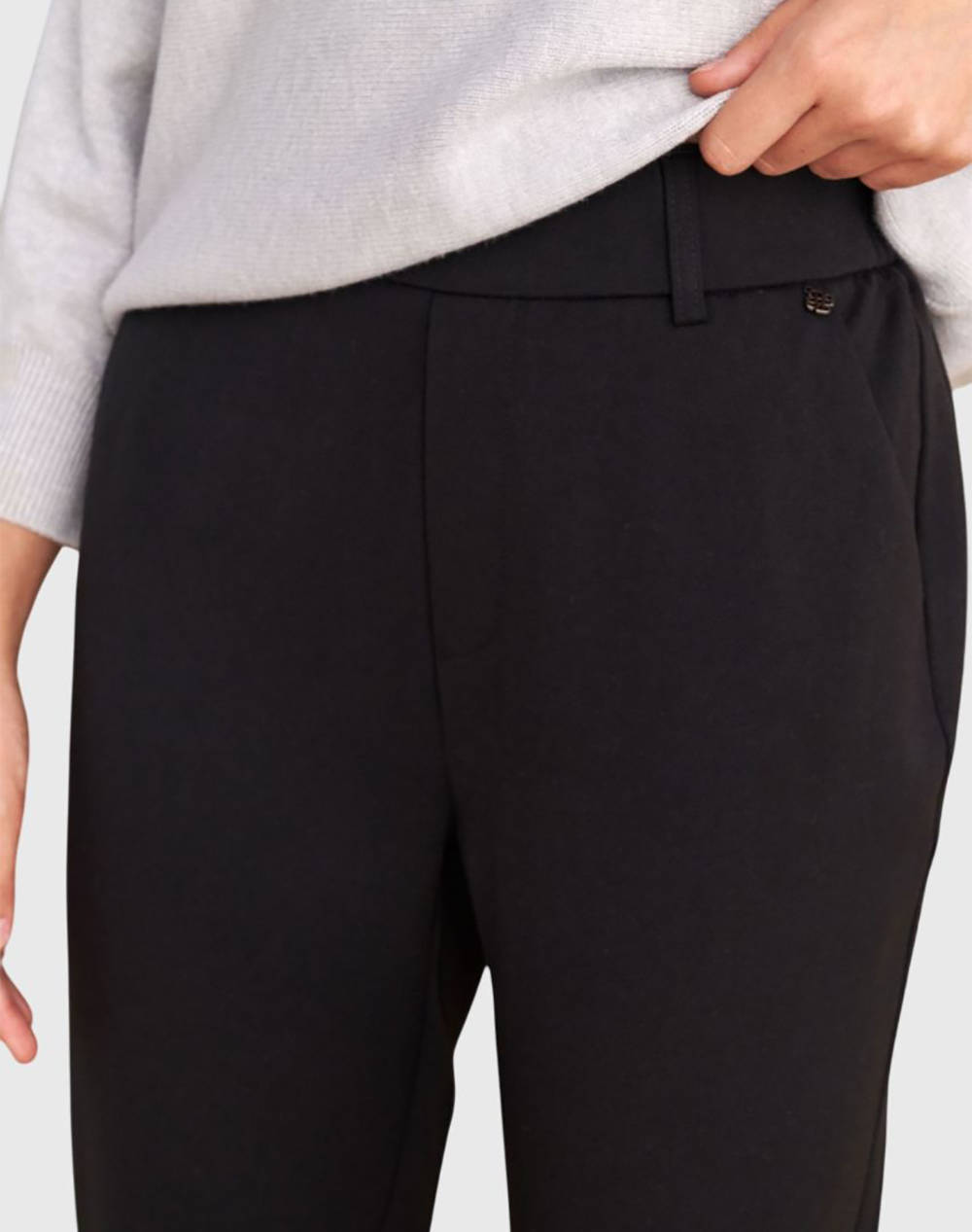 ATTRATTIVO ПАНТАЛОНИ