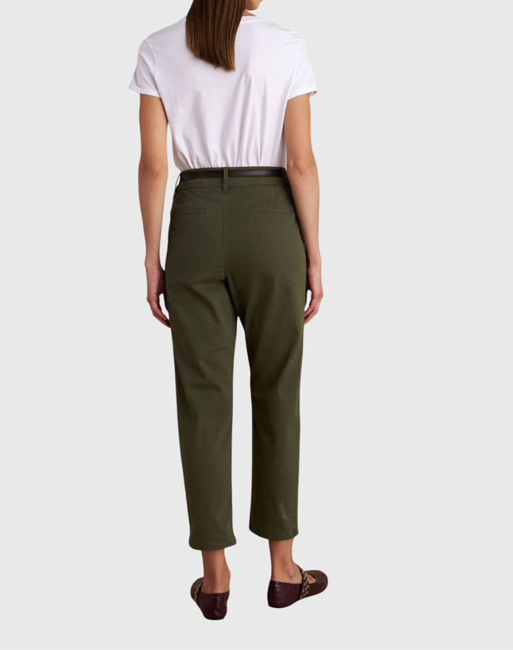 ATTRATTIVO ПАНТАЛОНИ & КОЛАН