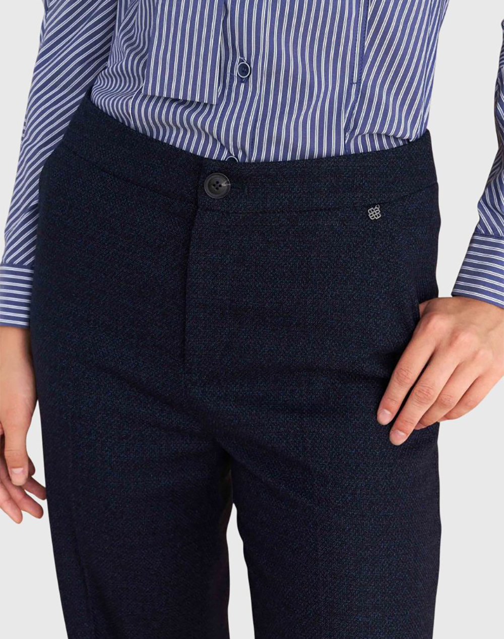 ATTRATTIVO ПАНТАЛОНИ