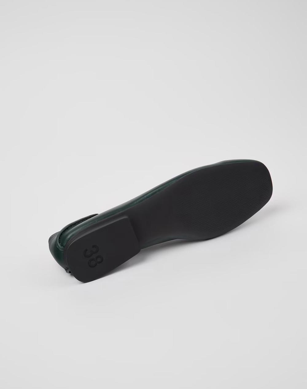 CAMPER Gobi Arume/CasiMyra Ry Negro