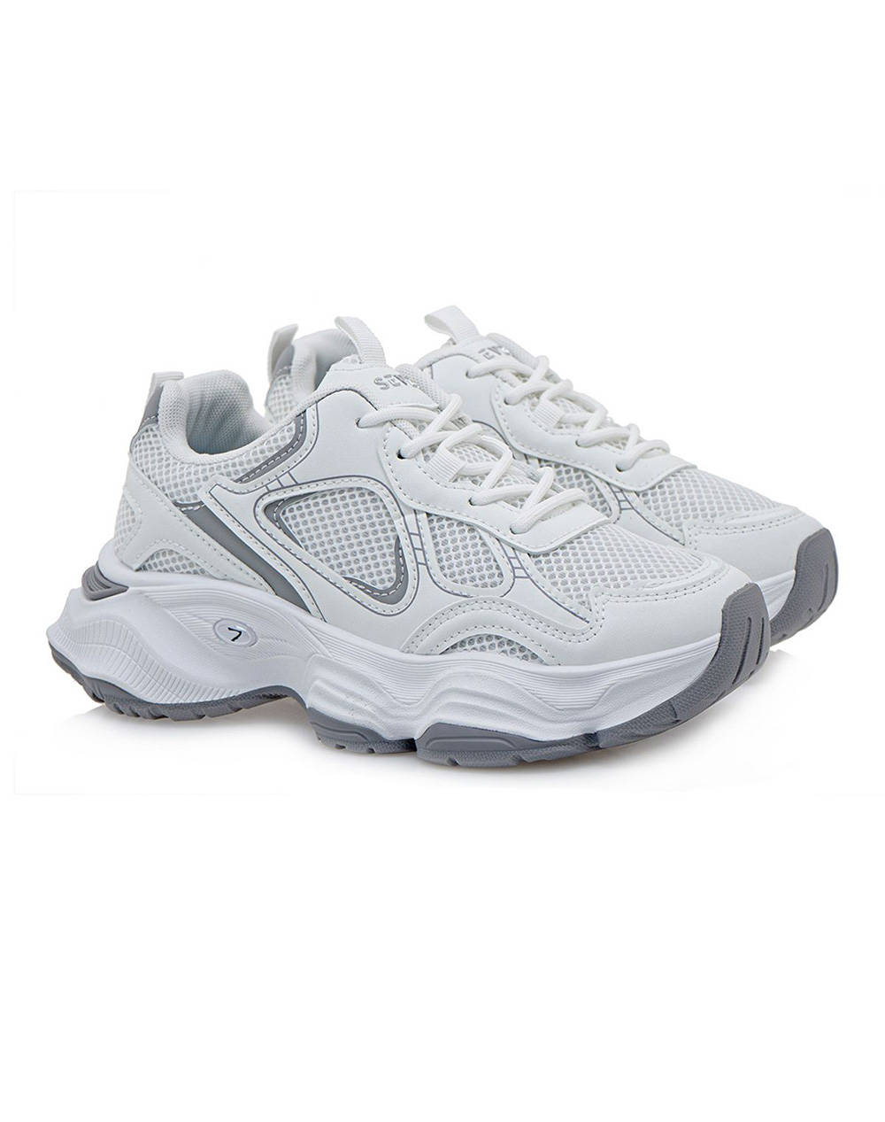 SEVEN SNEAKERS
