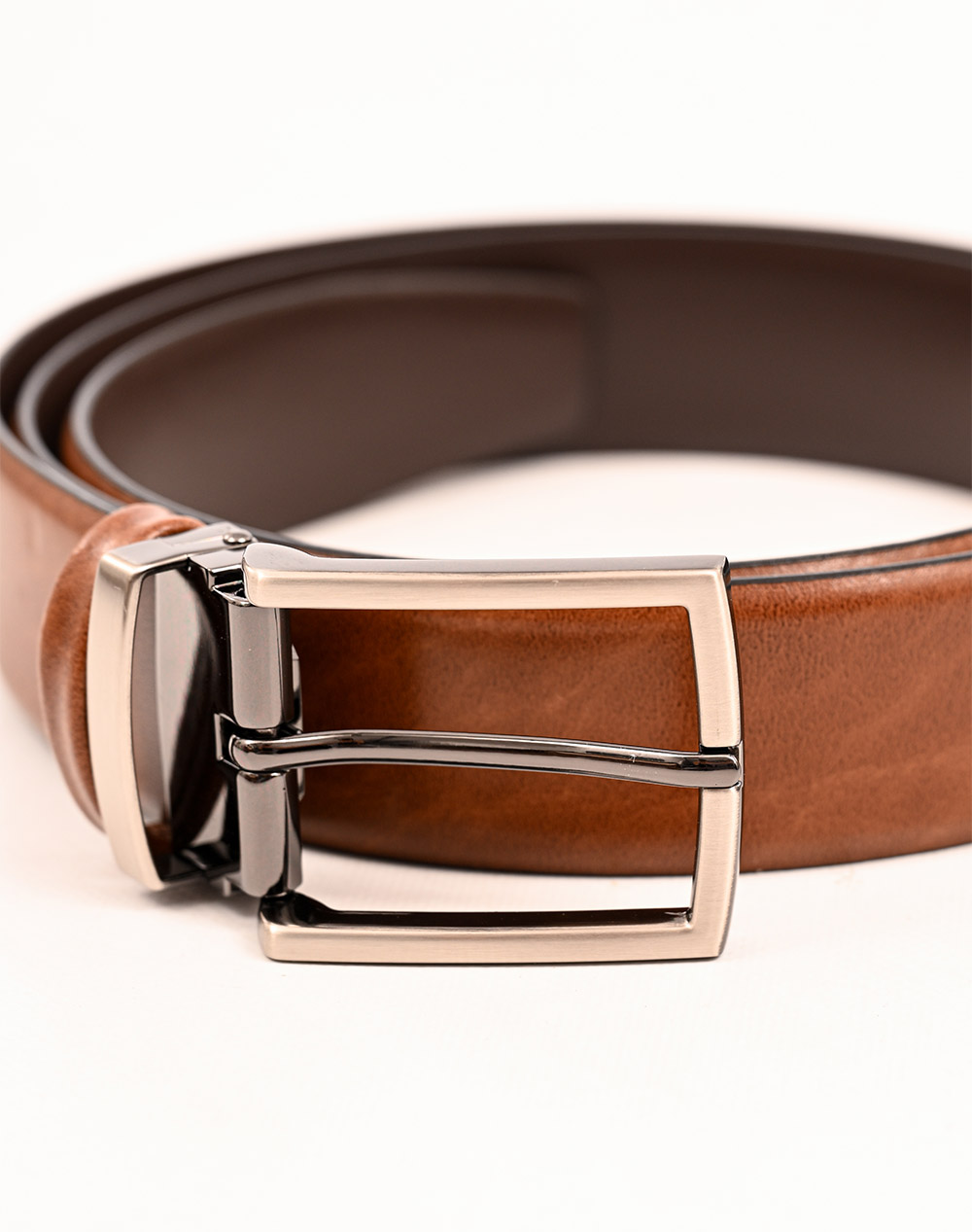 WILLIAM G. КОЛАН